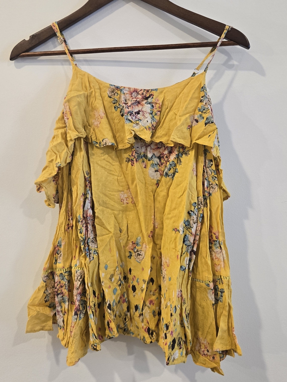 Miss Me Off the Shoulder yellow Floral Top Sz M 8 10 Bell Sleeves Boho Festival